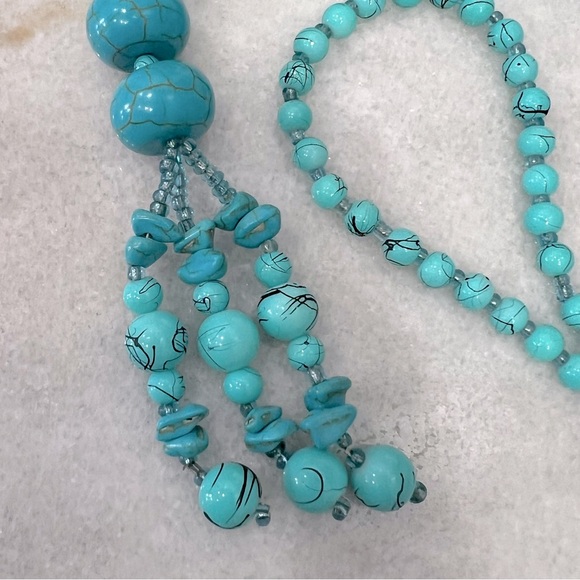 Blue Howlite Tassel Necklace - Picture 3 of 5